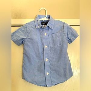 Light blue button up short sleeve shirt
